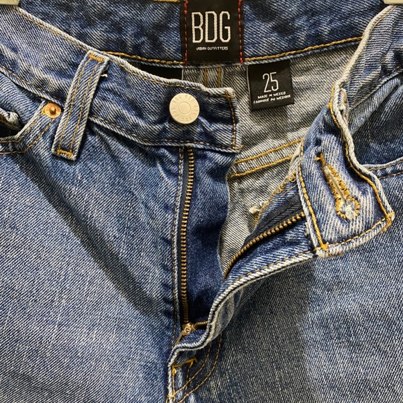 Urban Outfitters BDG A-Line Denim Short - Picture 2 of 4